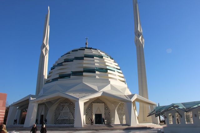 Altunizade İlahiyat Fakultesi Camii